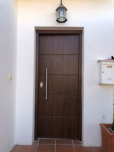 puerta acorazada lucerna